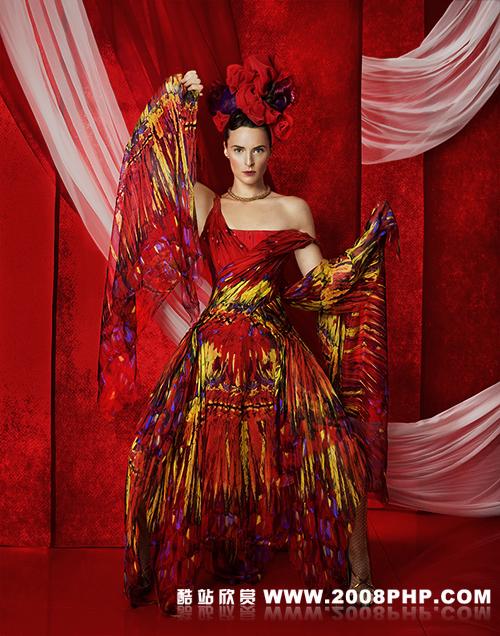 高贵的红色:Pogodina时尚摄影作品欣赏---酷图编号10