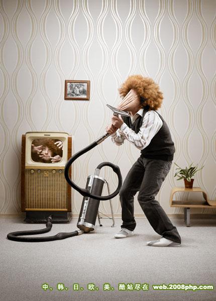 法规09年最新倒立垃圾桶广告欣赏---酷图编号1