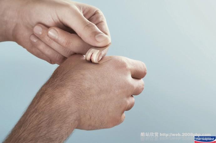 美国09Hansaplast去疤痕贴创可贴胶布伤痕血迹平面广告---酷图编号1