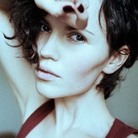 点击查看TANIA KEZHA艺术家的简介与全部作品