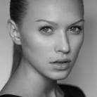 点击查看Chirila Gina艺术家的简介与全部作品