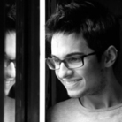 点击查看Tiago Aiello艺术家的简介与全部作品