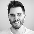 点击查看Artur Madej艺术家的简介与全部作品