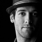 点击查看Michael Woloszynowicz艺术家的简介与全部作品