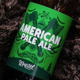 点击查看Masafumi Futo艺术家的简介与全部作品