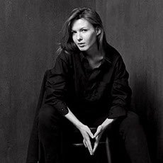 点击查看Alena Vasilevich艺术家的简介与全部作品