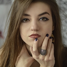 点击查看Anna Kuts艺术家的简介与全部作品