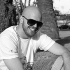 点击查看Fredrik Staurland艺术家的简介与全部作品