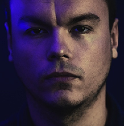 点击查看Milosz Pirog艺术家的简介与全部作品