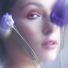 点击查看Evgenia Muzheva艺术家的简介与全部作品