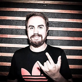 点击查看Julio Cezar Pires艺术家的简介与全部作品