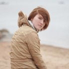 点击查看Julia Potato艺术家的简介与全部作品