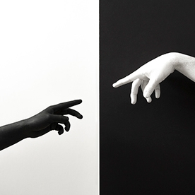 点击查看Sabbath Studio艺术家的简介与全部作品