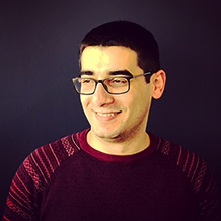 点击查看Sergey Muradyan艺术家的简介与全部作品