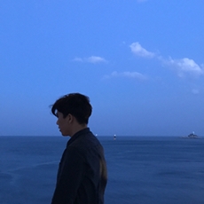 点击查看Sangmin Lee艺术家的简介与全部作品