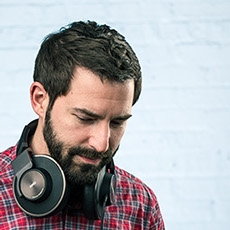 点击查看Dave Seal艺术家的简介与全部作品