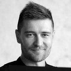 点击查看Artem Smirnov艺术家的简介与全部作品