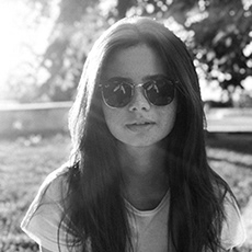 点击查看Natalia Pogorielova艺术家的简介与全部作品