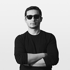 点击查看Hüseyin Kezer艺术家的简介与全部作品