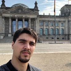 点击查看Dmitry Gusev艺术家的简介与全部作品