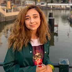 点击查看Khanim Alakbarzade艺术家的简介与全部作品