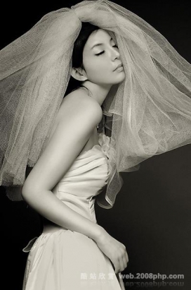 https://www.2008php.com/国内华章新娘婚纱摄影作品《嫁娘》欣赏